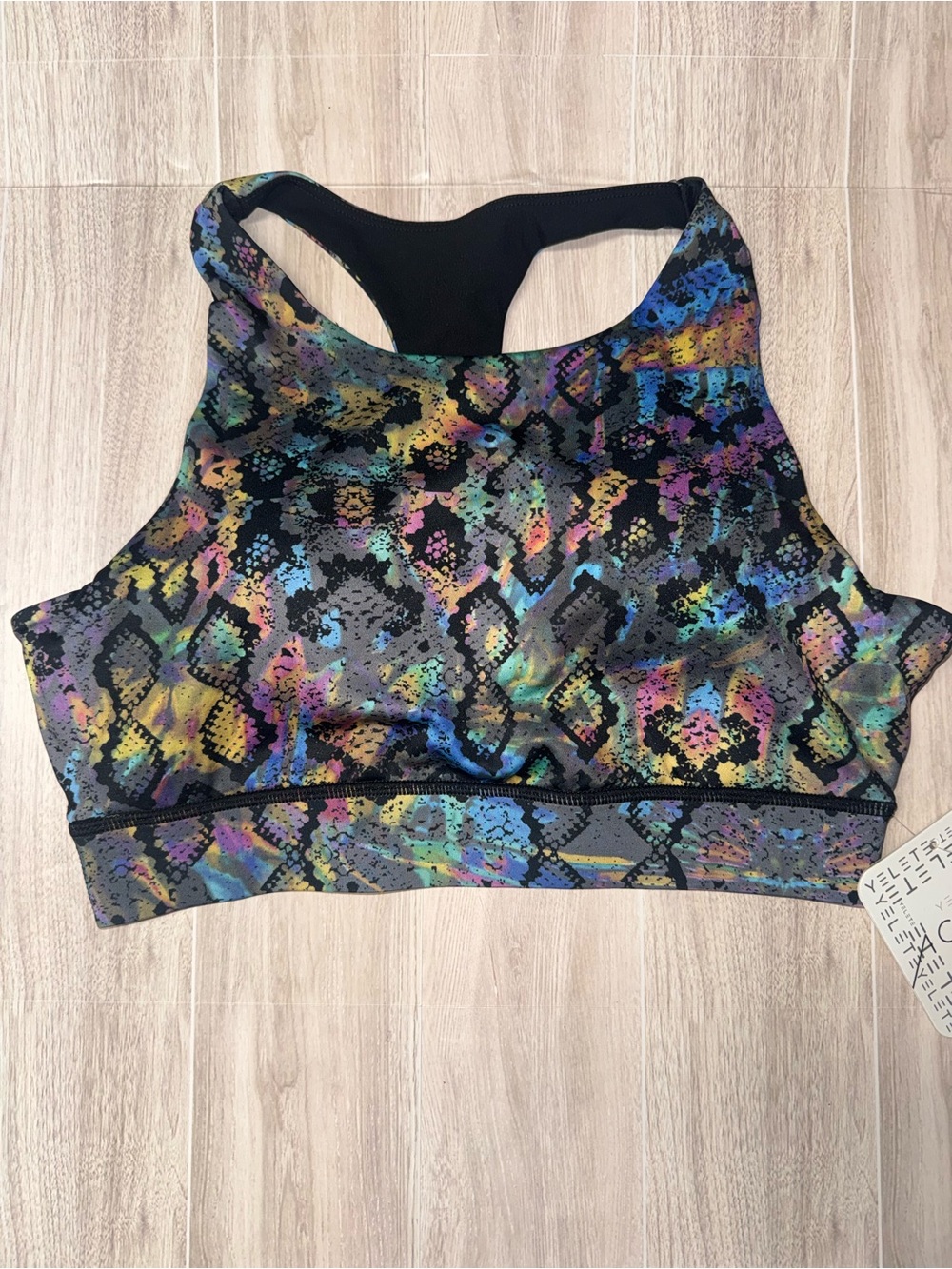 Women's Multicolor Snake-Print Sports Bra - Active Comfort